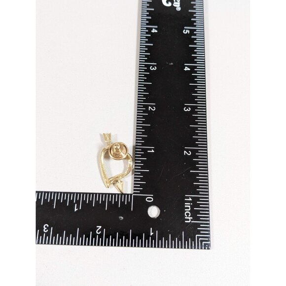 Vintage Avon Gold Tone Open Heart Arrow Pin - Picture 6 of 6